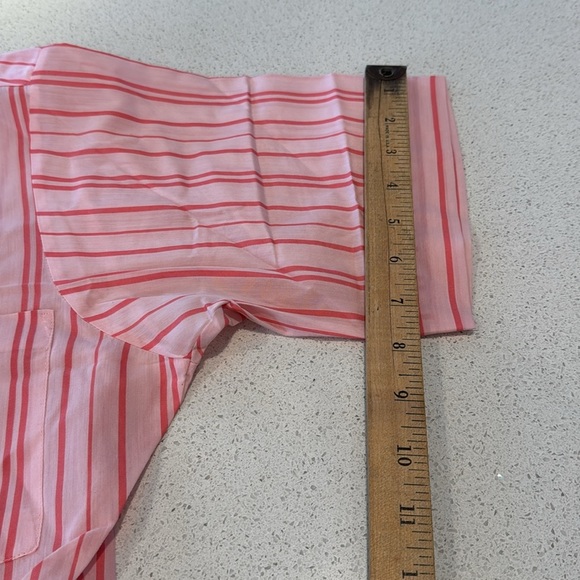 VINTAGE PINK SHORT SLEEVE BUTTON-UP SHIRT - HAMPSHIRE HOUSE BY VAN HEUSEN - - Picture 13 of 14